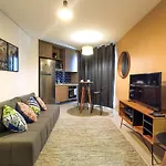 Estanconfor Vista Mar Comgaragem Arrumacao Diaria, Ar Cond. E Cozinha